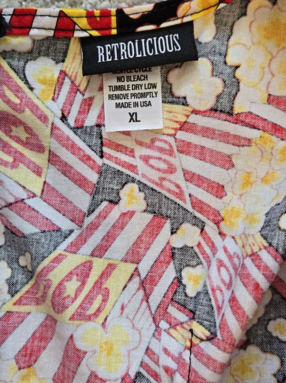 Retrolicous Popcorn Print Skater Dress Size XL - Picture 11 of 11